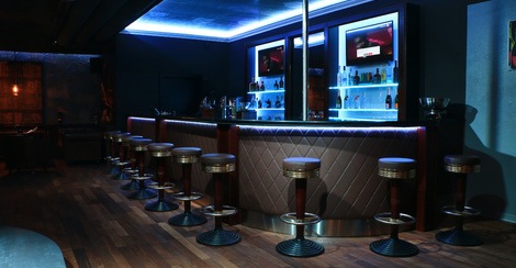Club La Femme