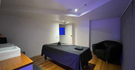 Silent Minds Massage - Cheltenham