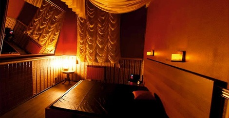 Amore, Salon Eroticheskogo Massazha Dlya Muzhchin