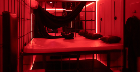 Male "Deluxe" Spa