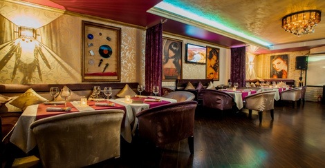 Strip Club Amoret