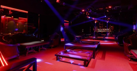 Striptiz-klub Nuar 