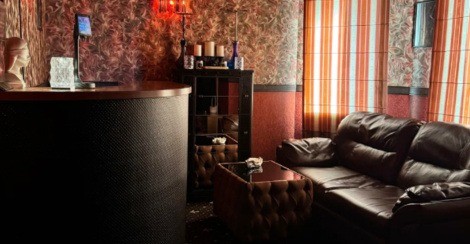 Mens Club
