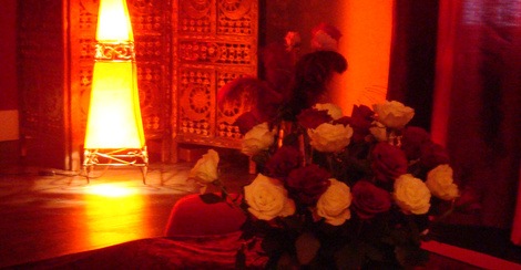 Das Sitara Tantra Team