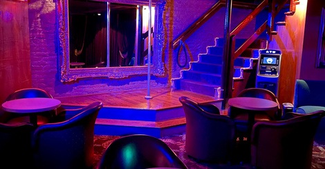 Teasers Men's Club