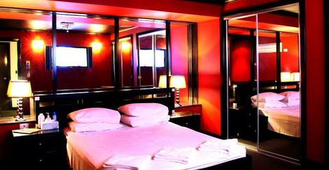 California Club Brothel Melbourne