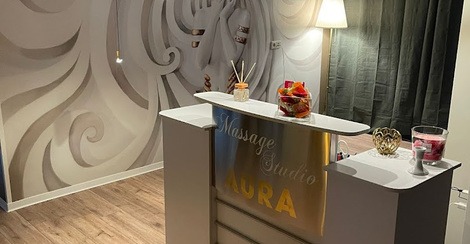 Aura Massage Studio
