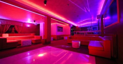 Red Moon Night Club
