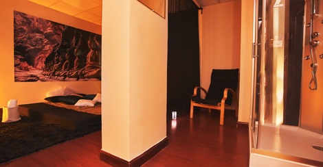 Summum Erotic Massage & Masajes Eróticos Madrid