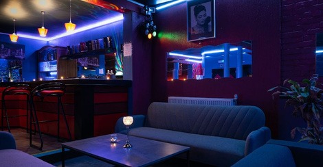 Kiss Bar | Bar à Champagne