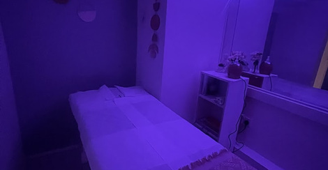 Moonlight Massage