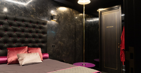 The Pink Palace Melbourne Brothel