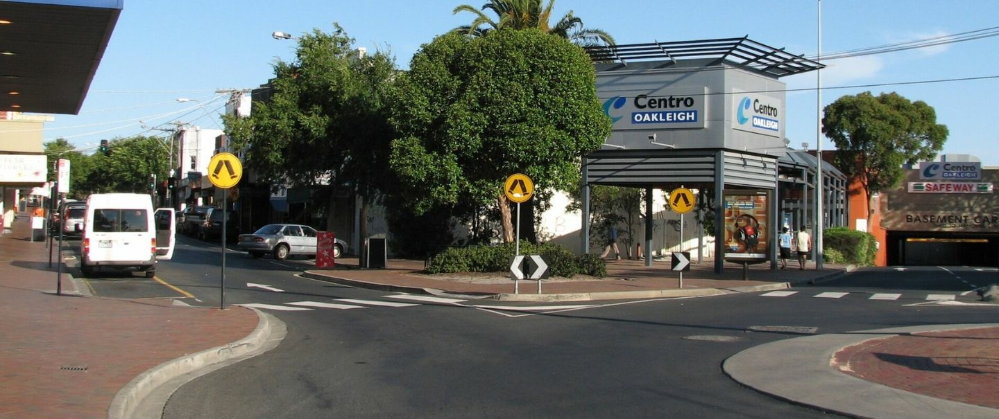 Oakleigh South