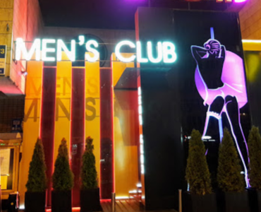Dolls Men's Club