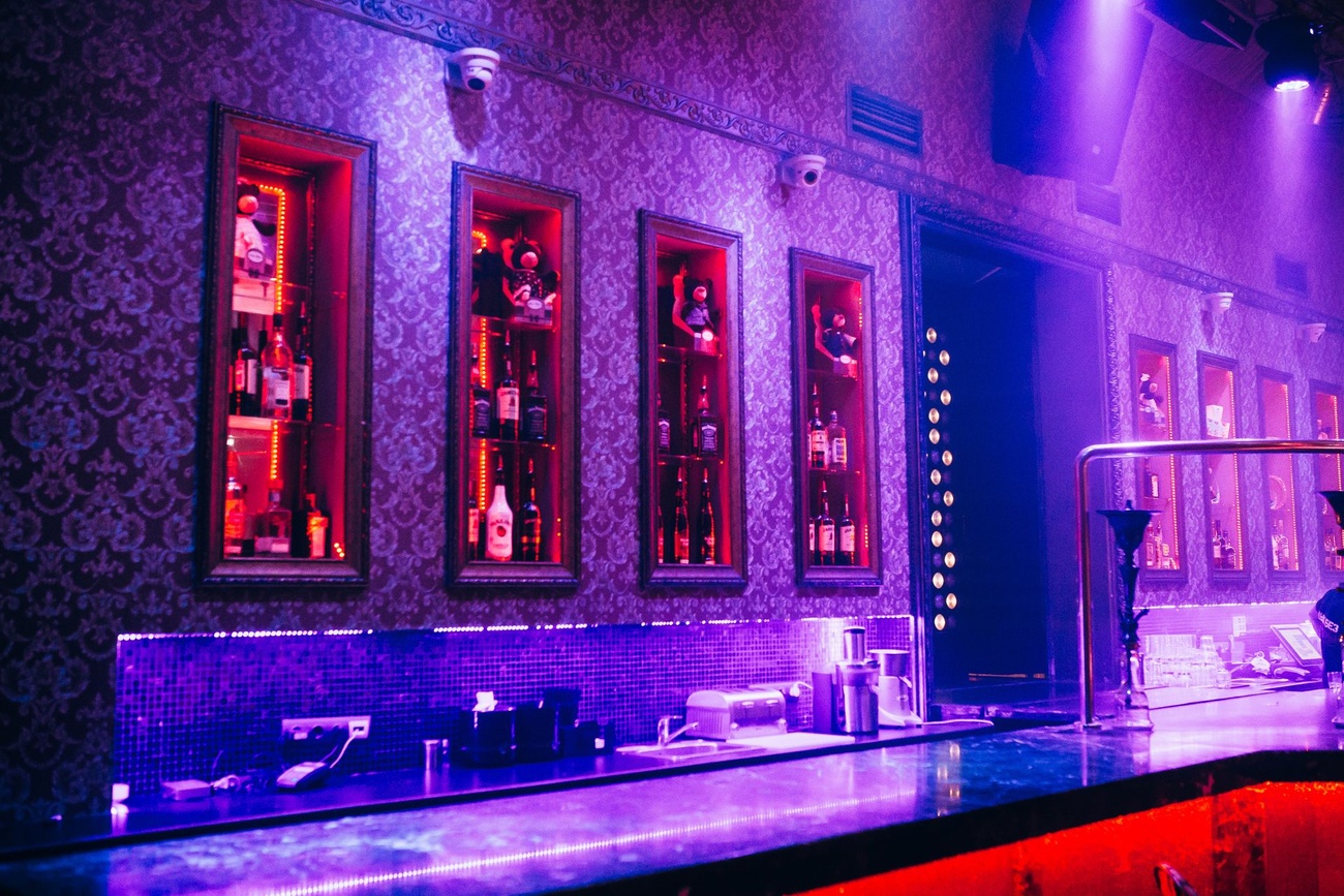 Strip Club Zazhigalka - Moscow, Moskva and 72+ Best Nightclubs