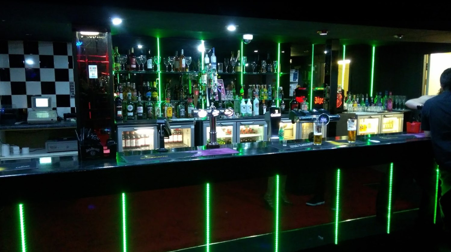 Bar Heaven Gentleman`s Club Pole-Dance Strip-Club Lap-Dance, Blackpool and 4+ Best Nightclubs