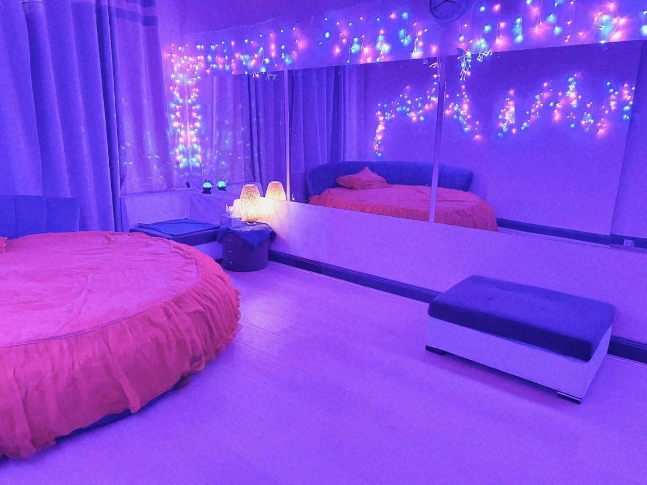 Fantasy Club 35 - Brothel in Annandale, Australia