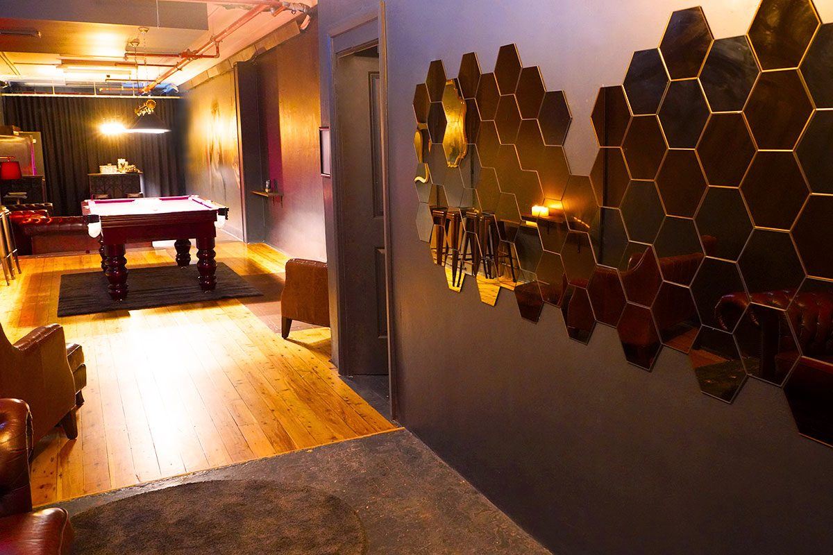 Our Secret Spot - Swinger Club in Annandale, Australia