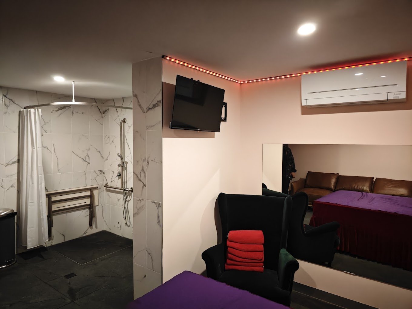 15 Clements Bankstown Brothel & Adult Services - Brothel in Bankstown, Australia