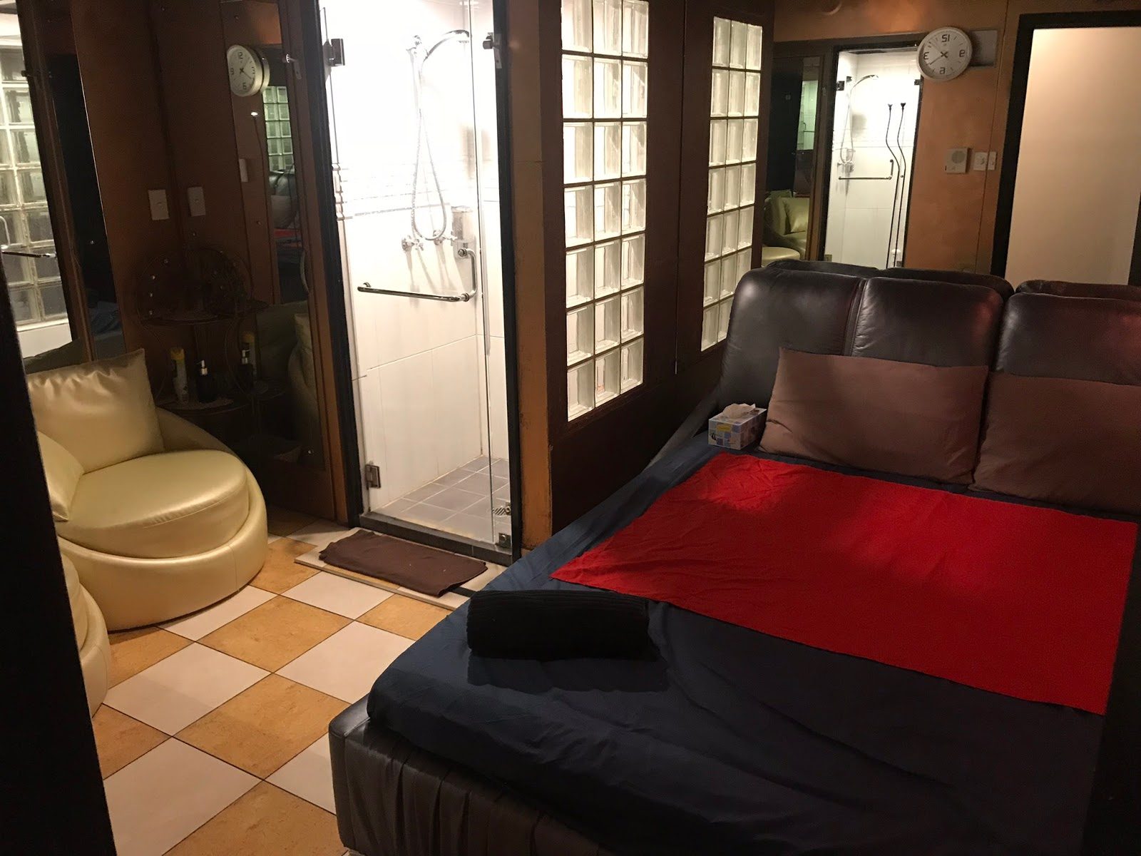 Sydney Ladies - Bondi Brothel - Erotic Massage - Brothel in Bondi Junction, Australia