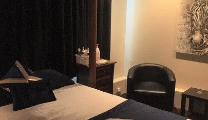 Parlour One One One - Brothel in Broadmeadow, Australia