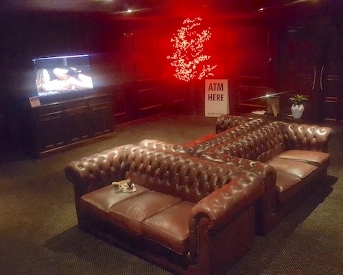 Desire Gold Coast Brothel - Brothel in Bundall, Australia