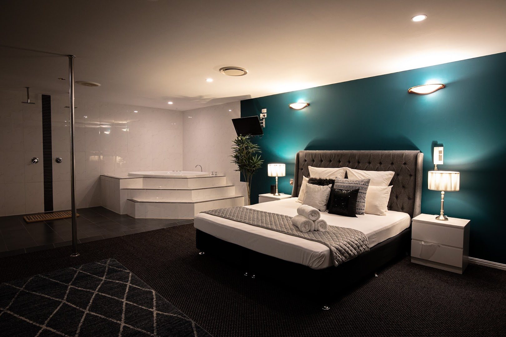 Desire Gold Coast Brothel - Brothel in Bundall, Australia