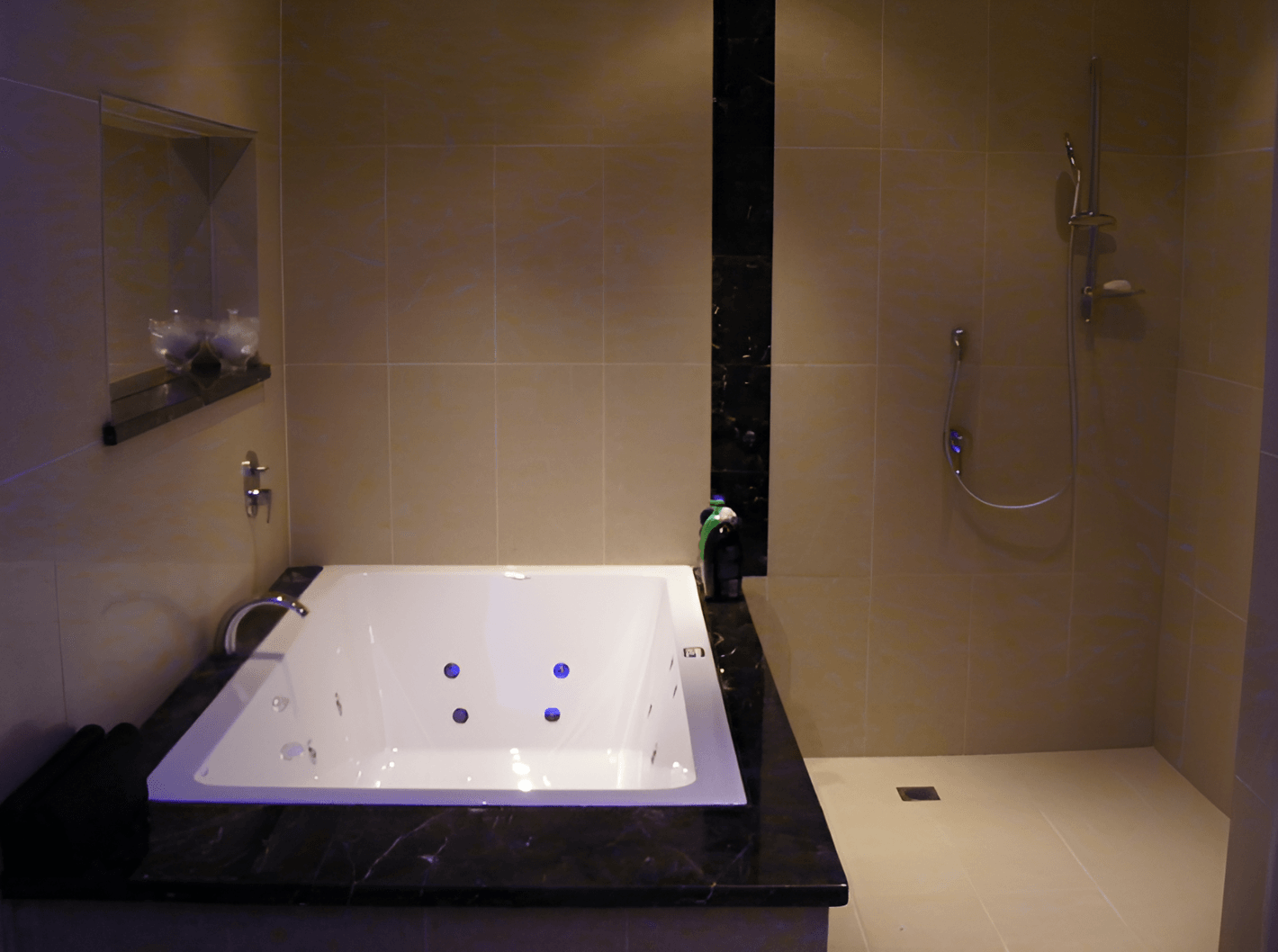 Juliet Massage - Erotic Massage in Burwood, Australia