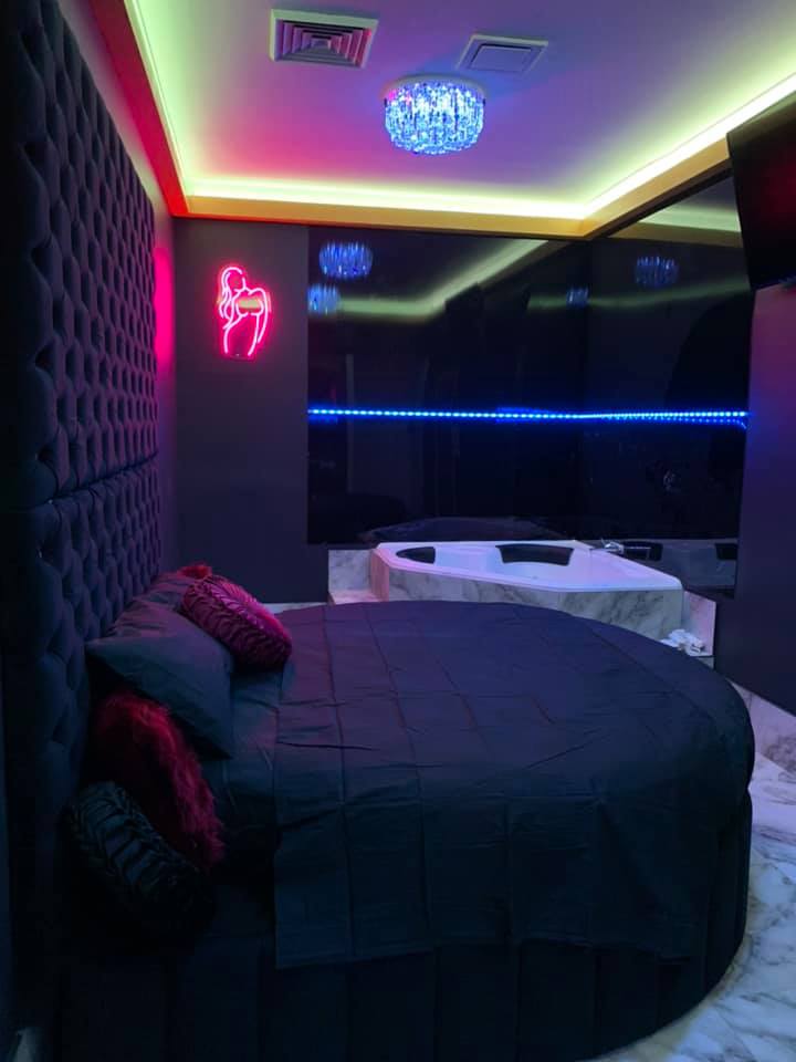 Diamond Touch 15 Campbelltown Brothel - Sydney Cuties Escorts - Brothel in Campbelltown, Australia