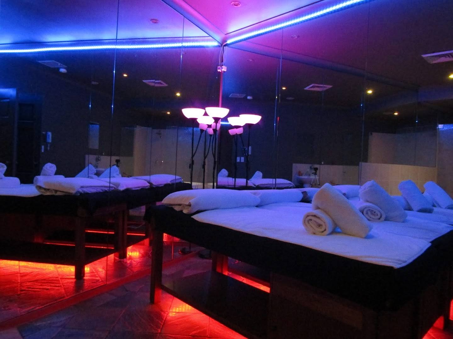 The Bellevue 5 Star Retreat - Erotic Massage in Carlton, Australia