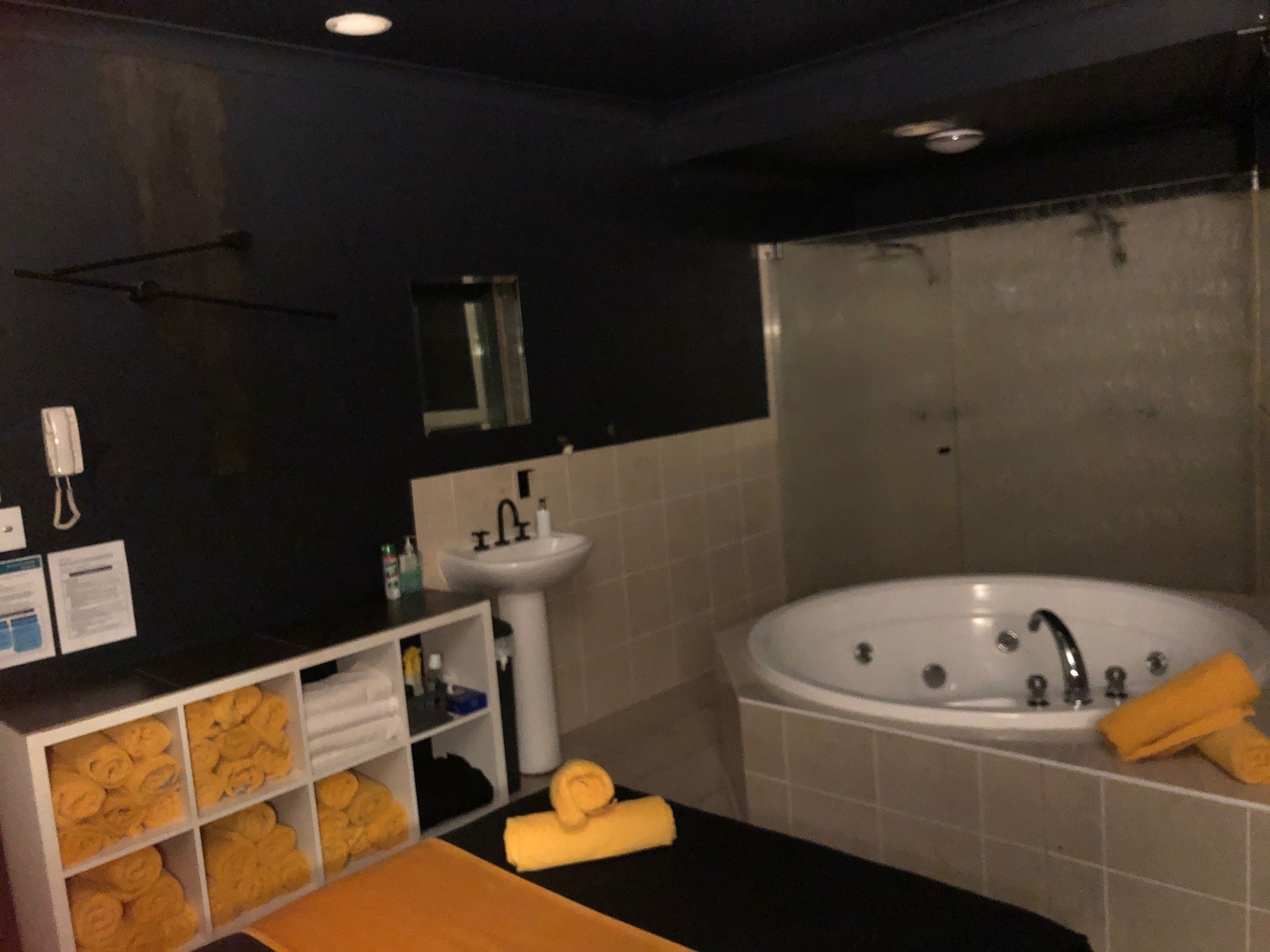 The Bellevue 5 Star Retreat - Erotic Massage in Carlton, Australia