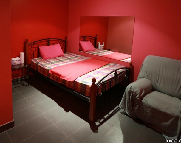 32 Berry Clyde - Brothel in Clyde, Australia