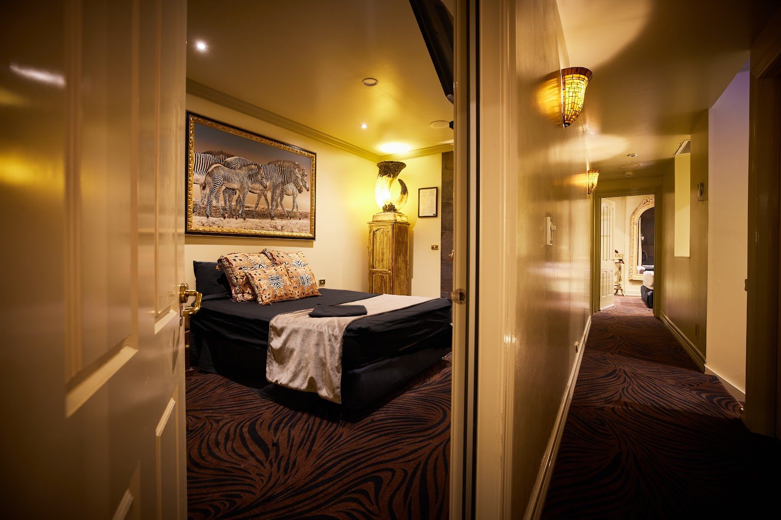 Le Boudoir - Brothel in Collingwood, Australia