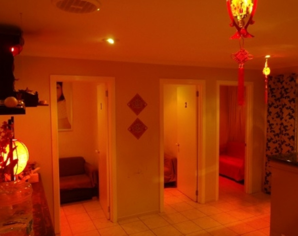 Red Lantern Relaxation Brothel - Brothel in Dandenong South, Australia