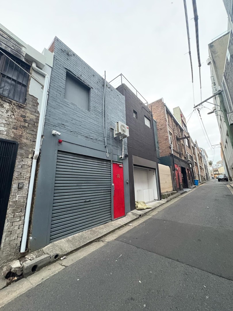 Mystic 93 - Erotic Massage in Darlinghurst, Australia