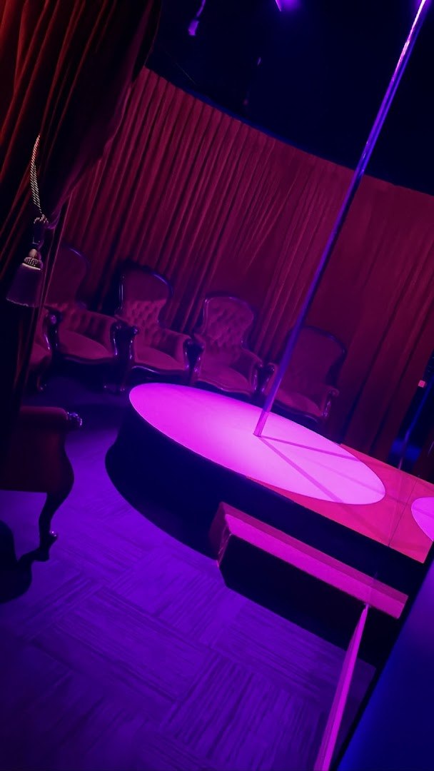 Fantasy Lounge - Darwin's Premier Strip Club - Nightclub in Darwin City, Australia