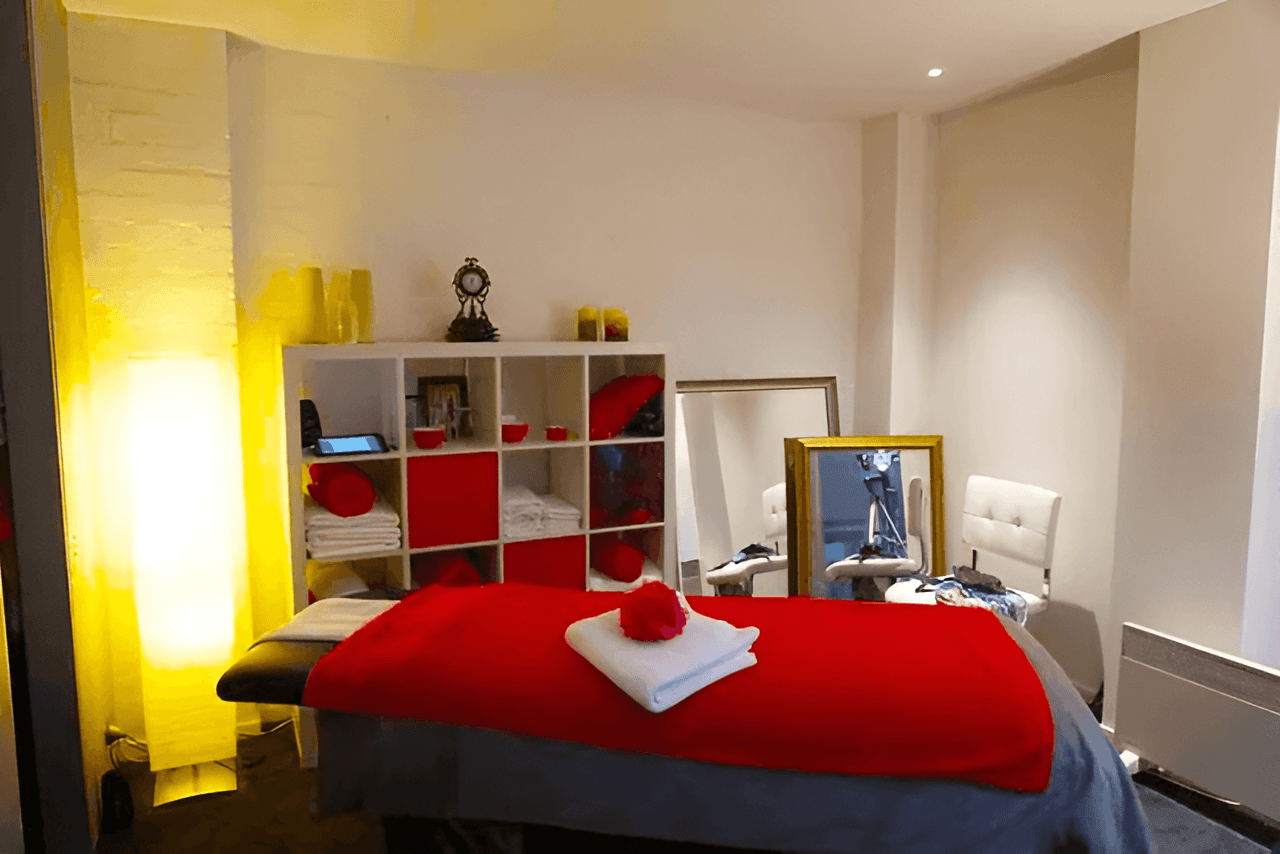 Esensua Sensual And Tantric Massage For Women - Erotic Massage in Deer Park, Australia