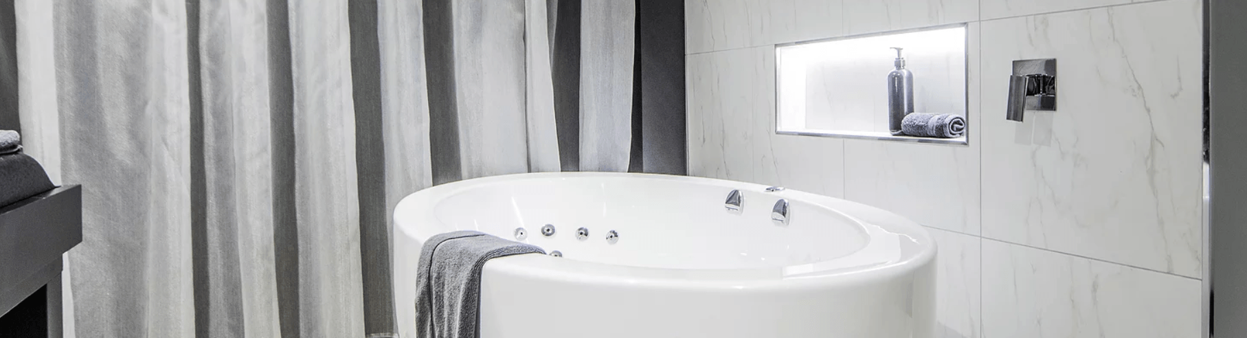 Red Door Canberra - Erotic Massage in Fyshwick, Australia