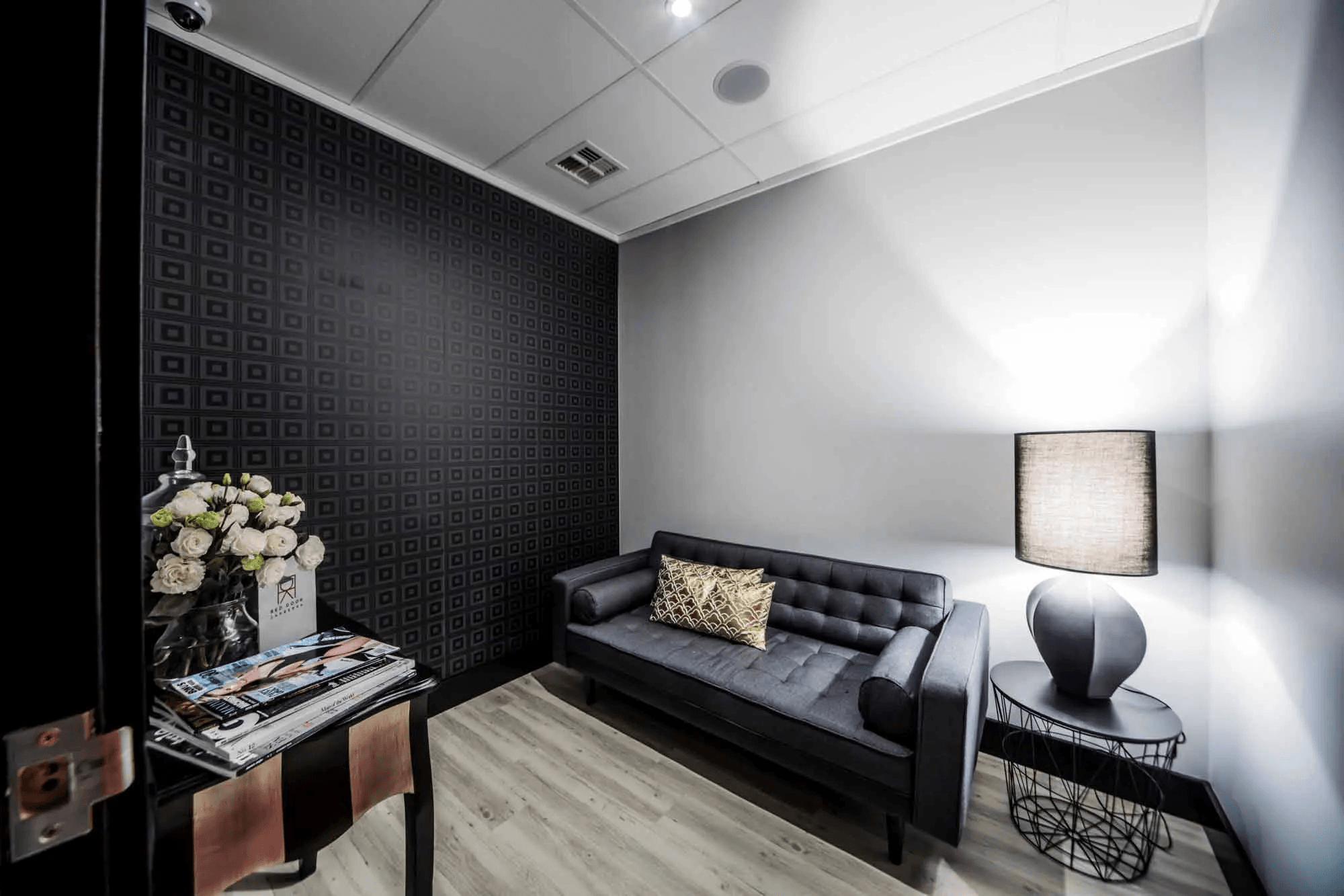 Red Door Canberra - Erotic Massage in Fyshwick, Australia