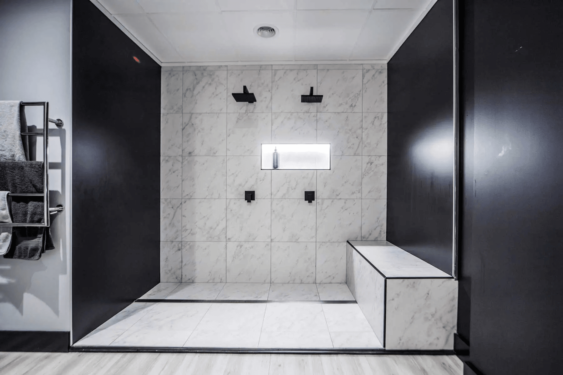 Red Door Canberra - Erotic Massage in Fyshwick, Australia