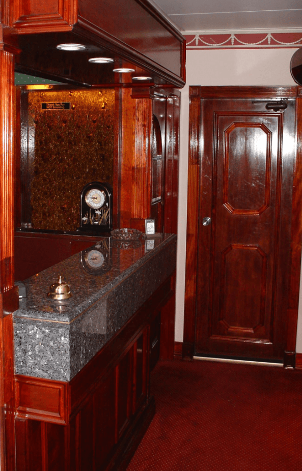 Kings Court - Erotic Massage in Glebe, Australia