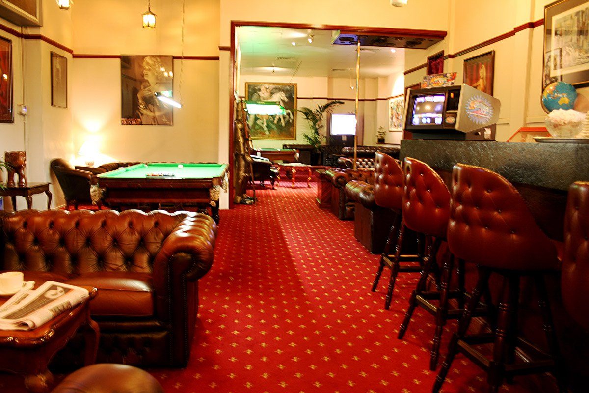 Kings Court - Erotic Massage in Glebe, Australia