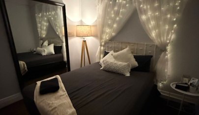 111 Newcastle - Brothel in Islington, Australia