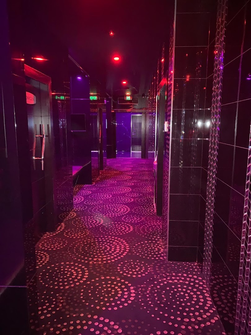 Club 220 Gentlemen's Club Penrith Brothels - Brothel in Kingswood, Australia