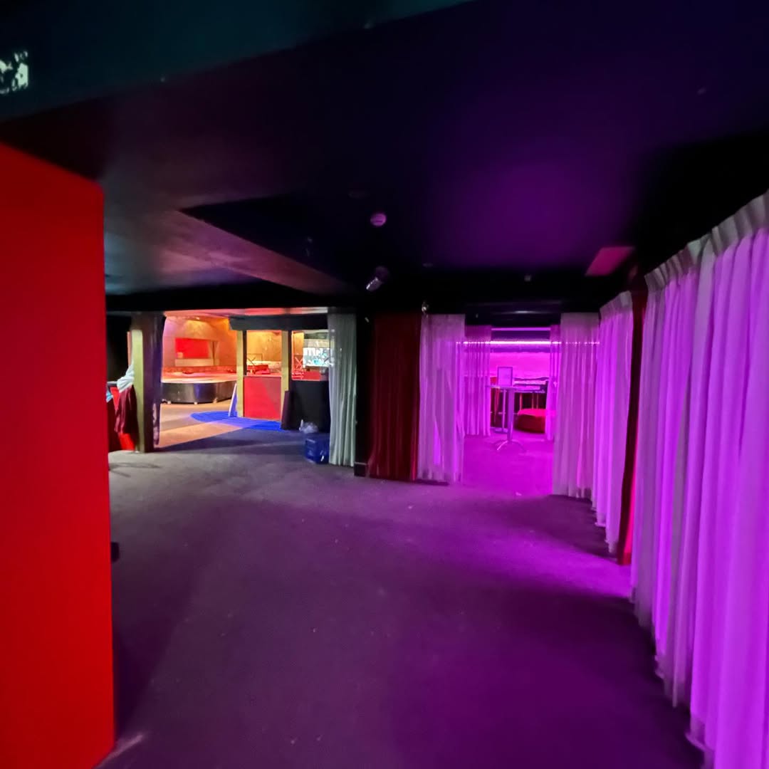 Cheetahs Club | Hotel Lewisham - Nightclub in Lewisham, Australia