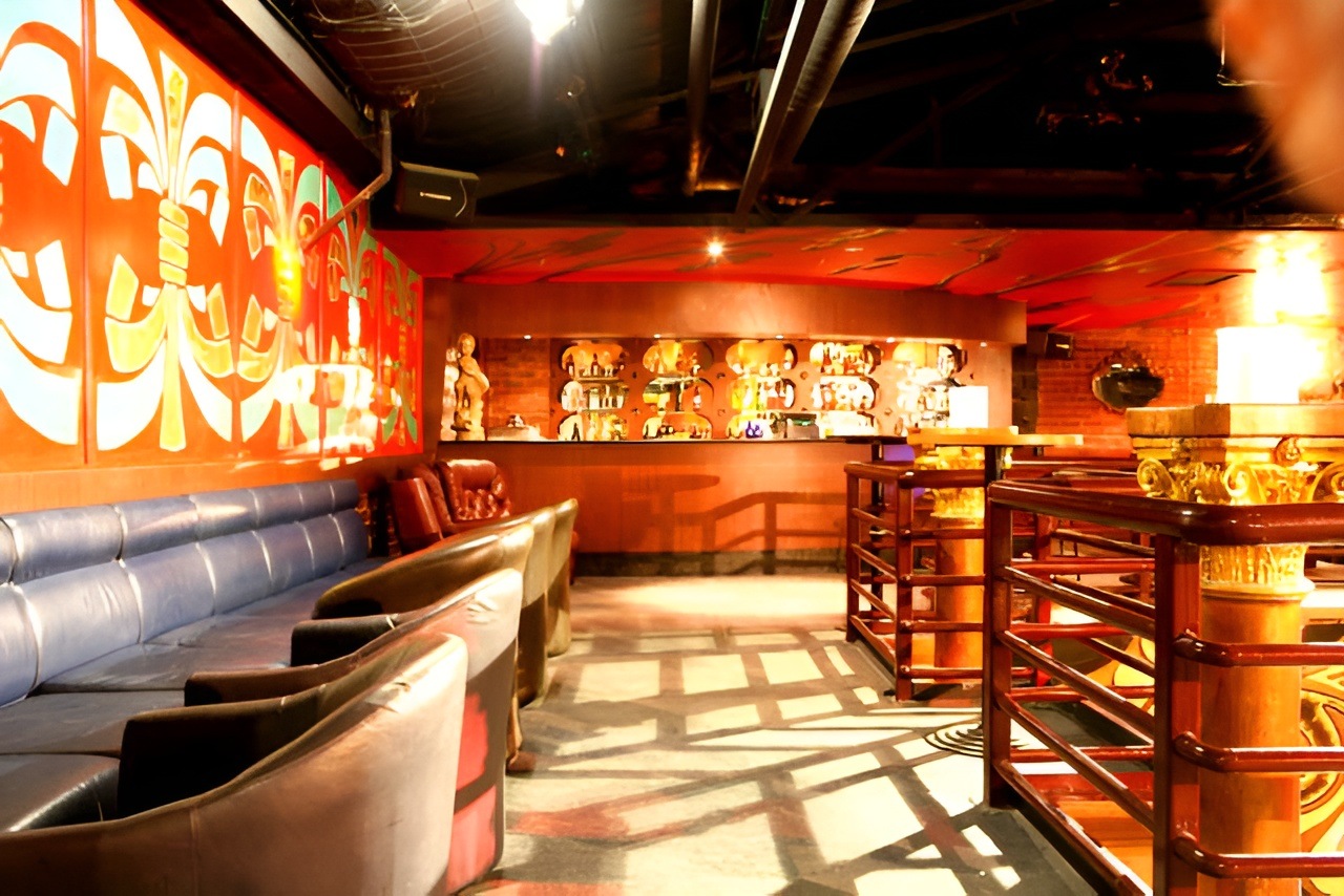 Centrefold Lounge - Nightclub in Melbourne, Australia