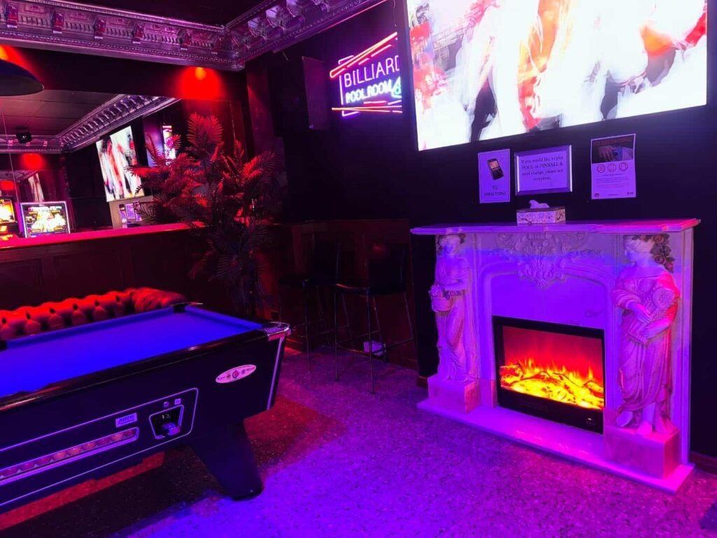 Top Of The Town - Nightclub in Melbourne, Australia