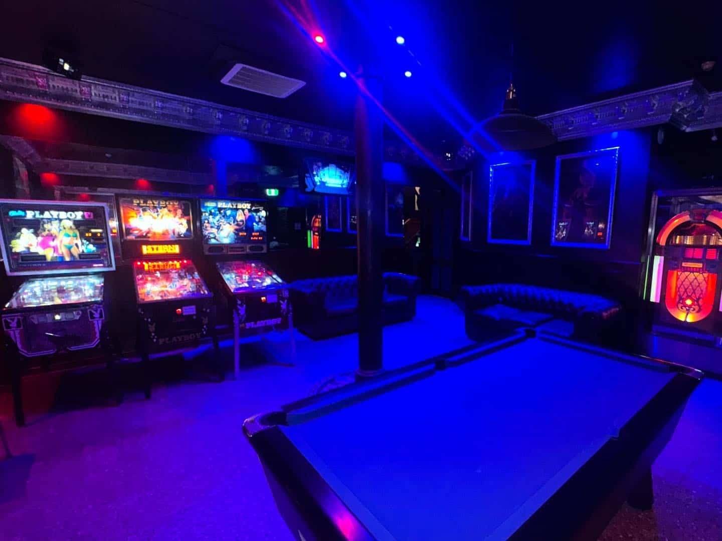 Top Of The Town - Nightclub in Melbourne, Australia