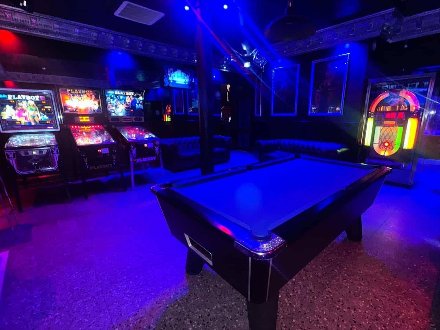 Top Of The Town - Nightclub in Melbourne, Australia