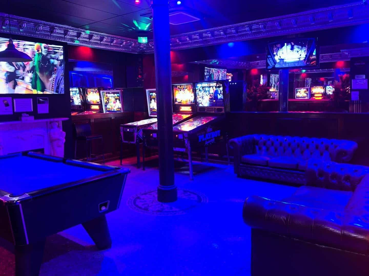 Top Of The Town - Nightclub in Melbourne, Australia